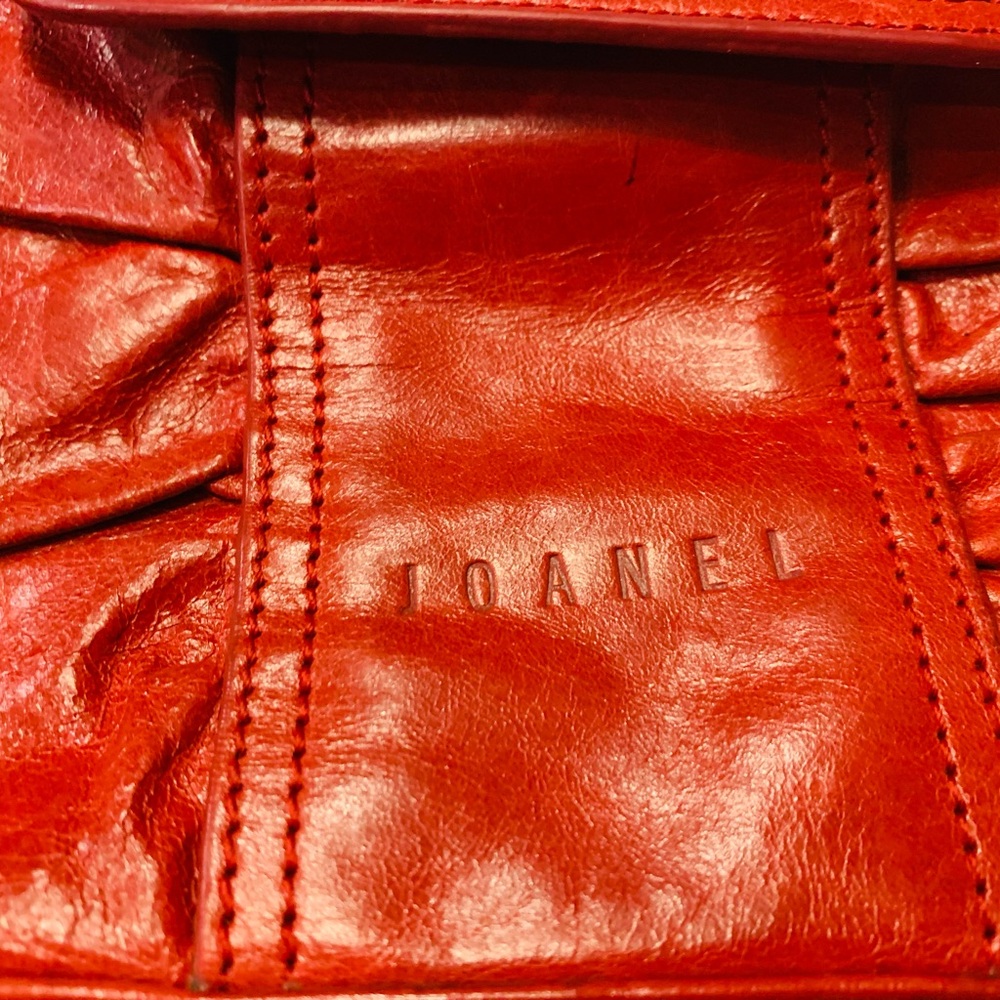 Vintage Red leather Janel Satchel with Glossy Finish and Adjustable Strap - Picture 7 of 8